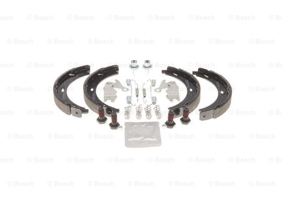BOSCH Bremsbackensatz, Feststellbremse 0 204 113 810